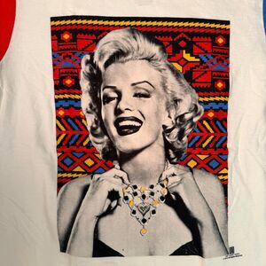 Women's M Marilyn Monroe Jewels Southwest Red White Blue T-Shirt We Love Fine